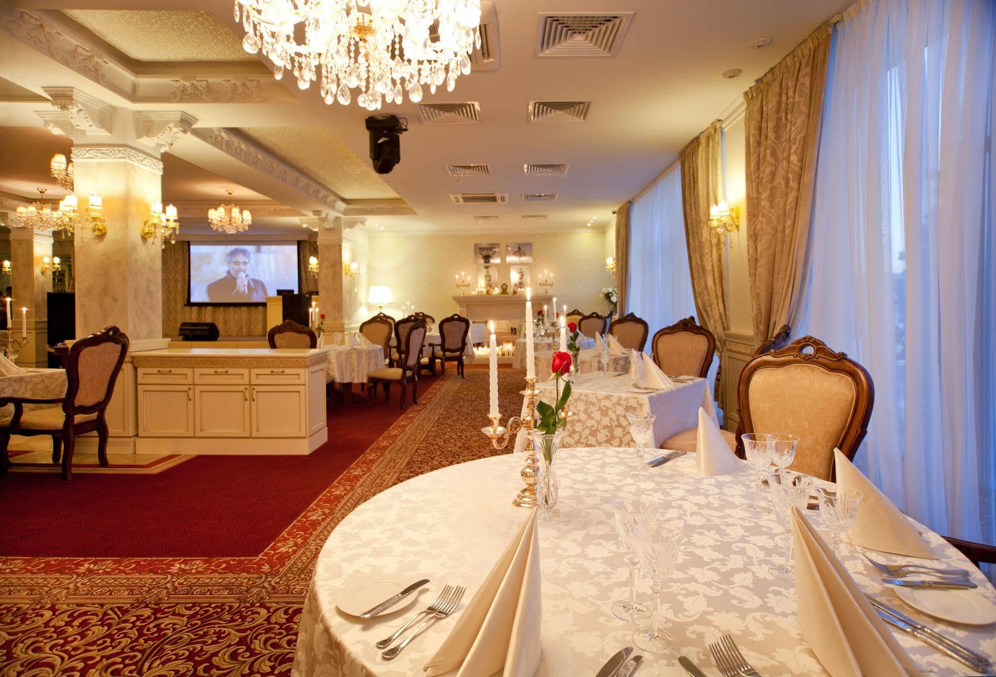 Congress Hotel Malakhit Čeljabinsk Exteriér fotografie